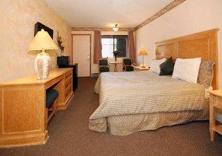 Econo Lodge Inn & Suites Kalispell - Glacier National Park Gateway Exterior foto